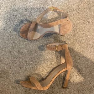 STUART WEITZMAN SUEDE HEELS